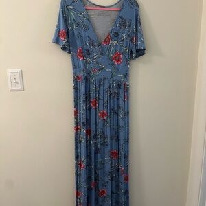 41 Hawthorn Blue Floral Maxi Dress